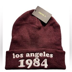 NEW- Forever 21 burgundy and white beanie hat #80sbaby